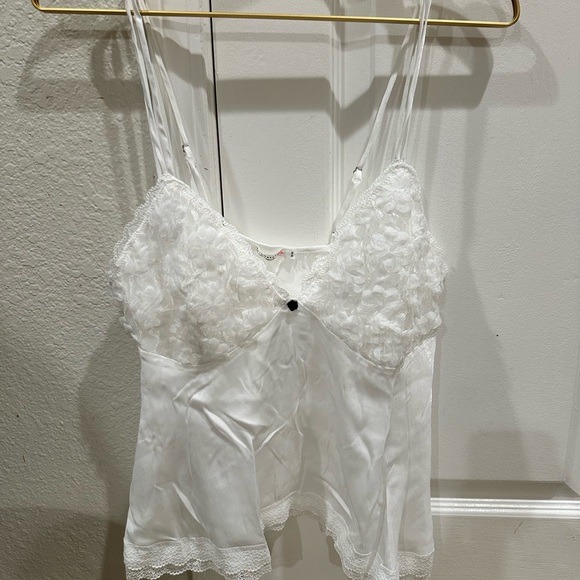 Free People Babydoll Camisole with lace. Y2K, babydoll, femme girly, festival - Picture 3 of 9